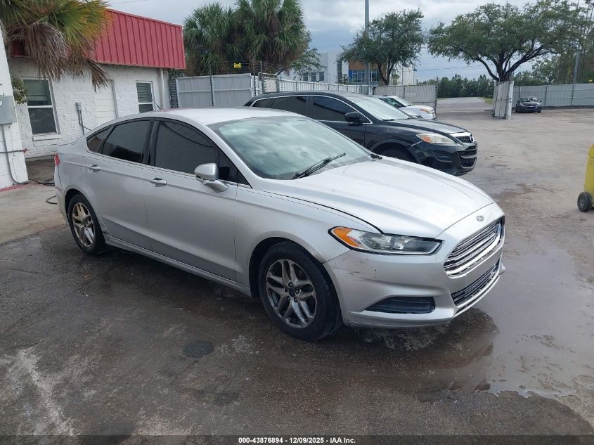 FORD FUSION SE
