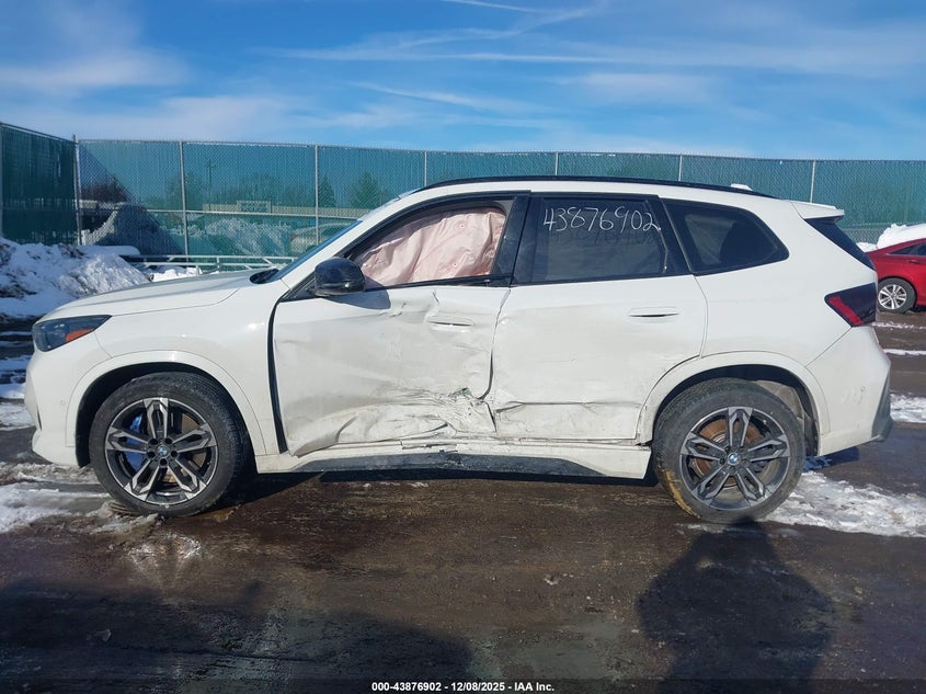 VIN: WBX13EF06R5Y12566 2024 BMW X1 M35I