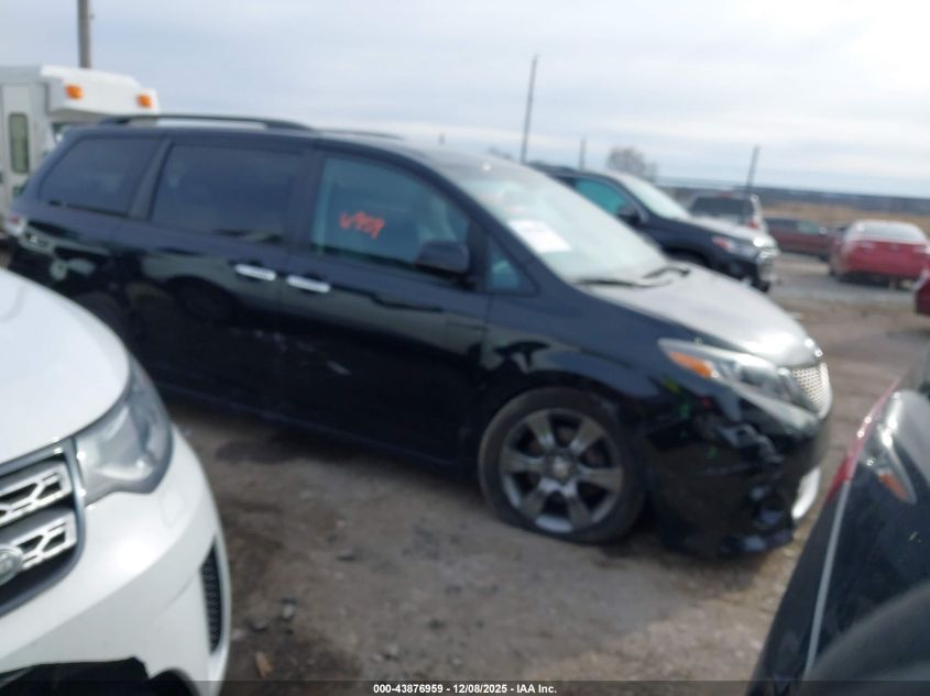 TOYOTA SIENNA SE 8 PASSENGER