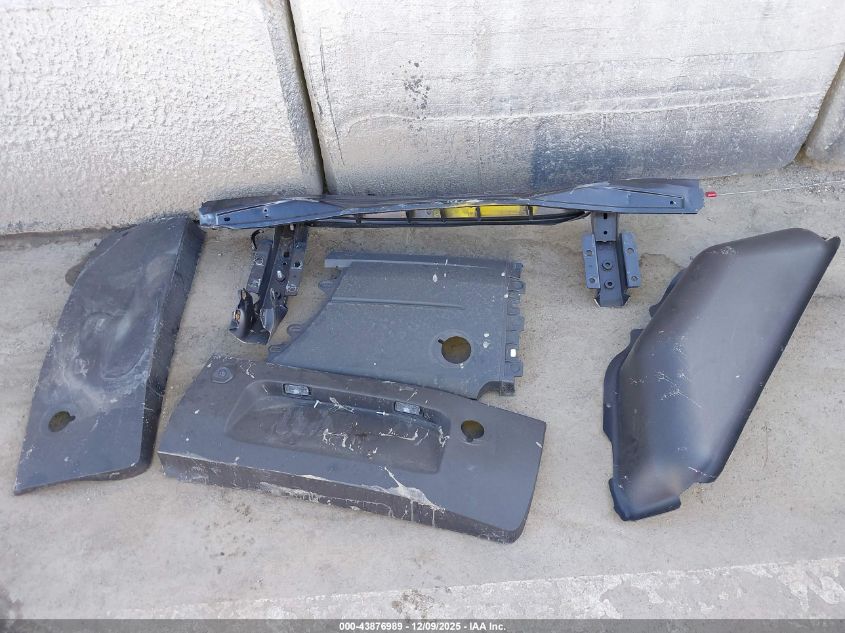 2024 Ford Transit-250 VIN: 1FTBR1Y84RKB75268 Lot: 43876989