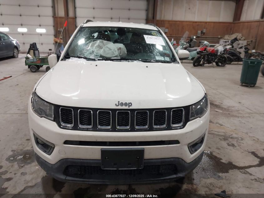 2019 Jeep Compass Latitude 4X4 VIN: 3C4NJDBB2KT827920 Lot: 43877027