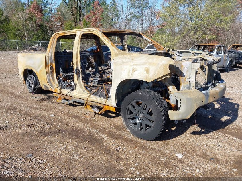 CHEVROLET SILVERADO 1500 4WD SHORT BED LT TRAIL BOSS