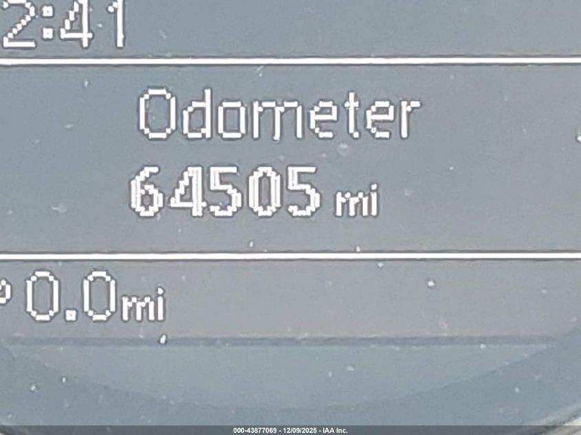 2017 Volkswagen Beetle #Pinkbeetle/1.8T Classic/1.8T S/1.8T Se/1.8T Sel VIN: 3VW517AT1HM803250 Lot: 43877069