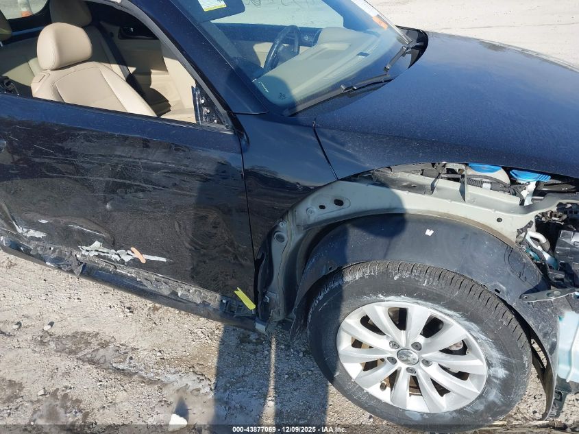 2017 Volkswagen Beetle #Pinkbeetle/1.8T Classic/1.8T S/1.8T Se/1.8T Sel VIN: 3VW517AT1HM803250 Lot: 43877069