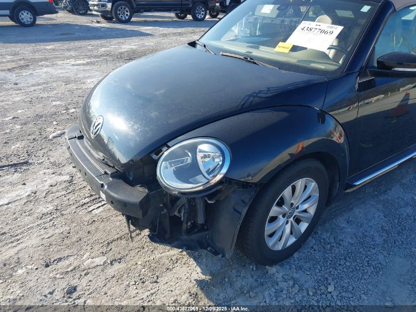 2017 Volkswagen Beetle #Pinkbeetle/1.8T Classic/1.8T S/1.8T Se/1.8T Sel VIN: 3VW517AT1HM803250 Lot: 43877069