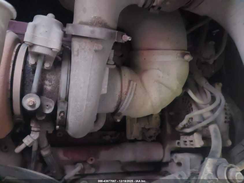 2005 International 9200 9200I VIN: 2HSCEAPR85C140149 Lot: 43877087