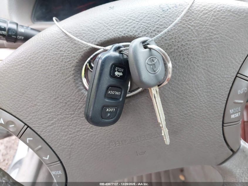 2005 Toyota Camry Xle V6 VIN: 4T1BF32K35U604449 Lot: 43877137