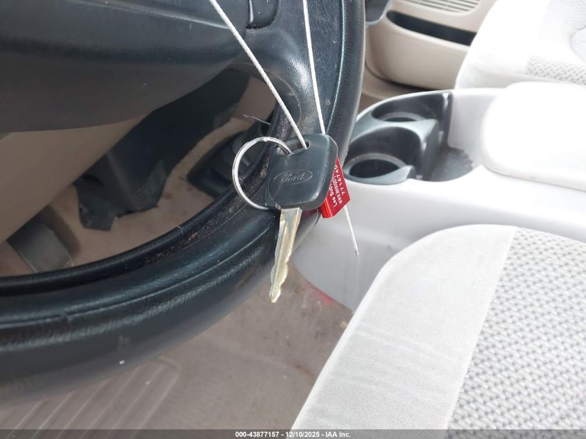 2000 Ford F-150 Work Series/Xl/Xlt VIN: 1FTZX1721YNB49564 Lot: 43877157