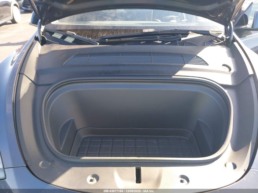 2022 Tesla Model Y Performance Dual Motor All-Wheel Drive VIN: 7SAYGDEF5NF373758 Lot: 43877164