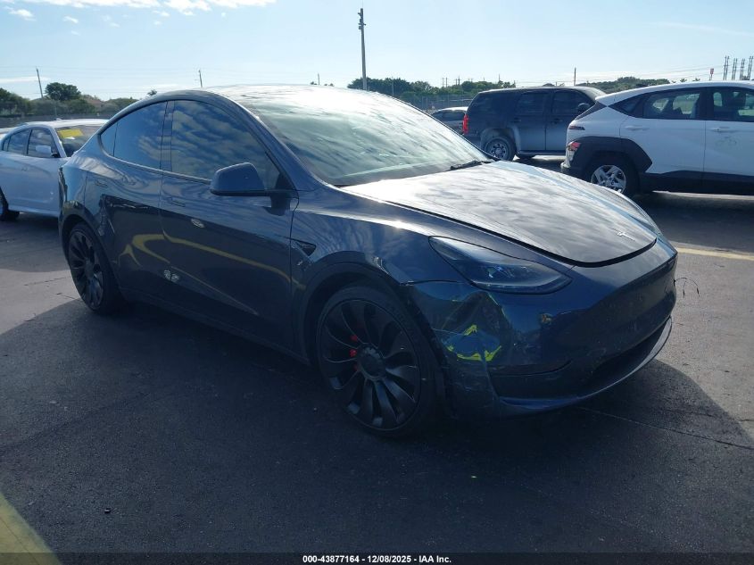 2022 Tesla Model Y Performance Dual Motor All-Wheel Drive VIN: 7SAYGDEF5NF373758 Lot: 43877164