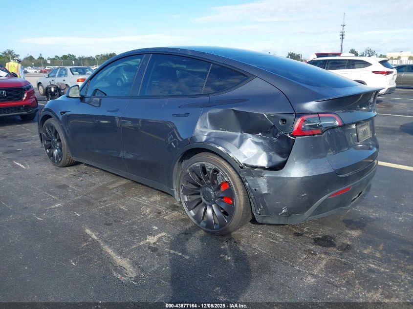 2022 Tesla Model Y Performance Dual Motor All-Wheel Drive VIN: 7SAYGDEF5NF373758 Lot: 43877164