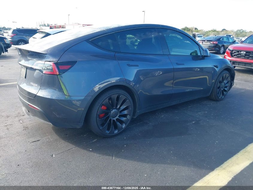 2022 Tesla Model Y Performance Dual Motor All-Wheel Drive VIN: 7SAYGDEF5NF373758 Lot: 43877164