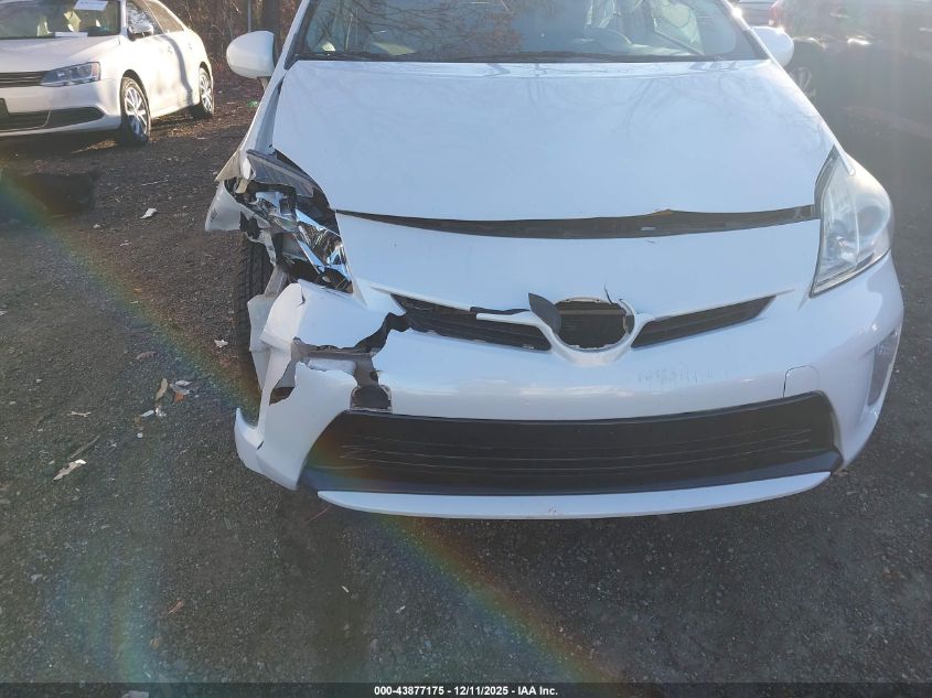 2015 Toyota Prius Two VIN: JTDKN3DU4F0400743 Lot: 43877175