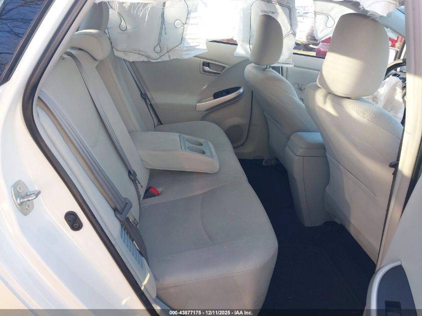 2015 Toyota Prius Two VIN: JTDKN3DU4F0400743 Lot: 43877175