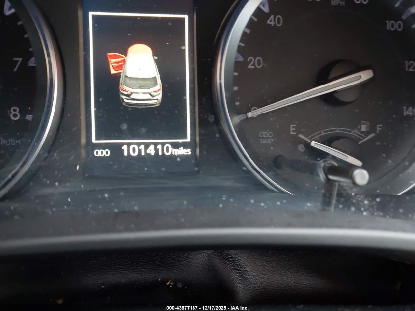 2017 Toyota Highlander Xle VIN: 5TDJZRFH7HS456582 Lot: 43877187