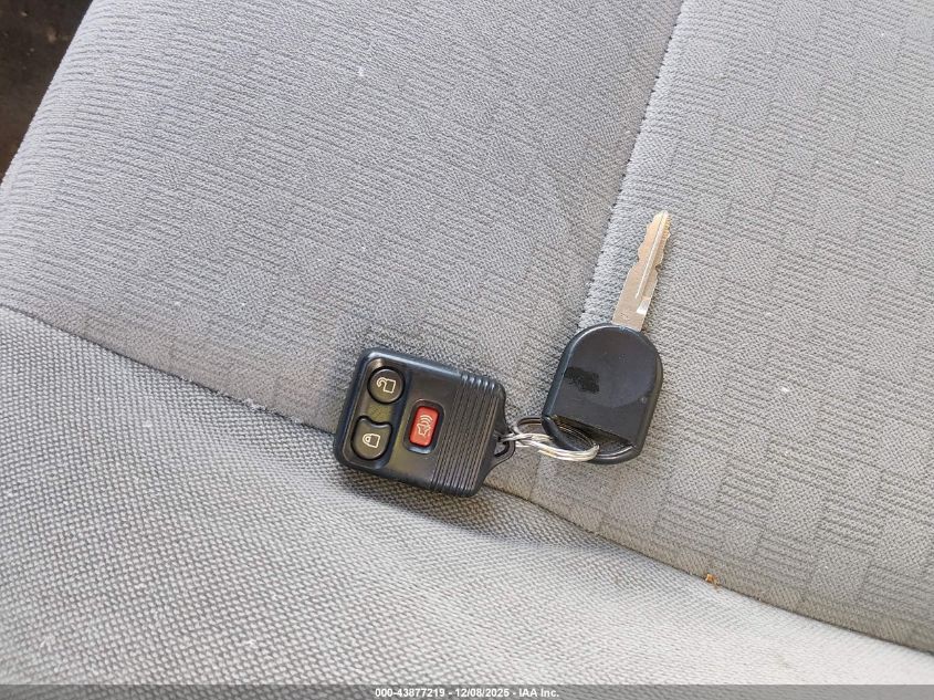 2007 Ford Freestar Se VIN: 2FMDA512X7BA32020 Lot: 43877219