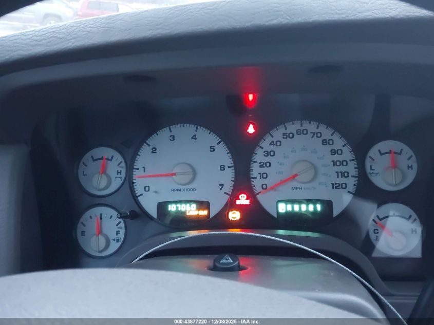 2005 Dodge Ram 1500 Slt/Laramie VIN: 1D7HA18D05J545751 Lot: 43877220