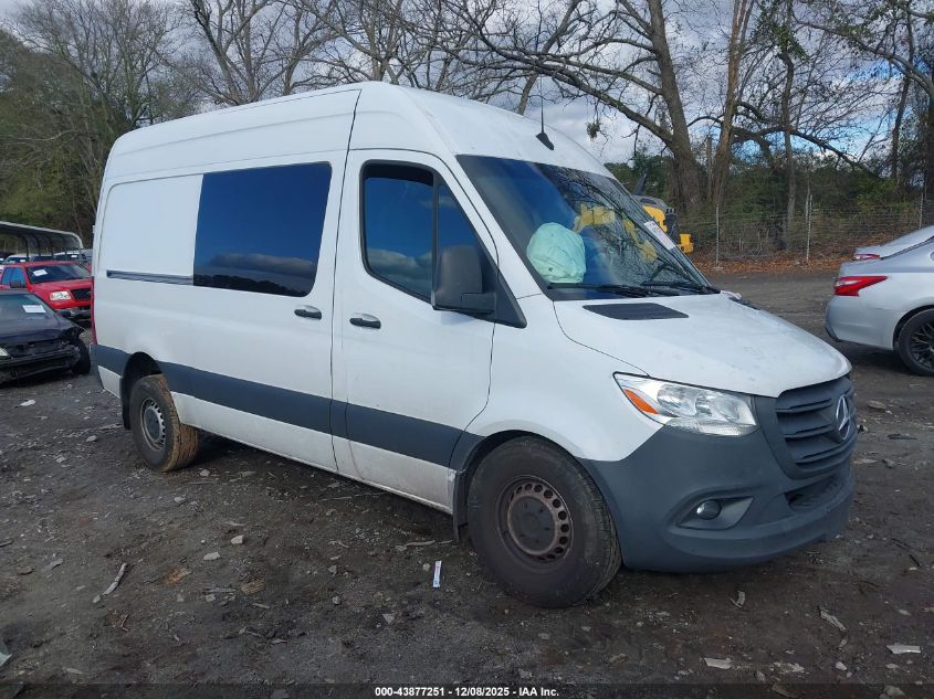 MERCEDES-BENZ SPRINTER STANDARD ROOF V6