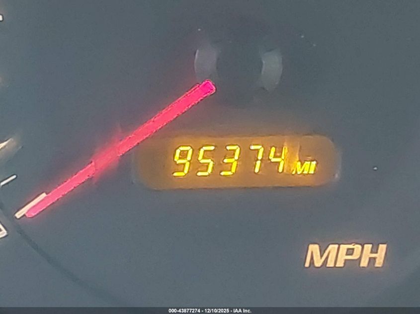 2004 Cadillac Srx Standard VIN: 1GYDE637040117382 Lot: 43877274