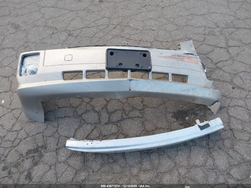 2004 Cadillac Srx Standard VIN: 1GYDE637040117382 Lot: 43877274