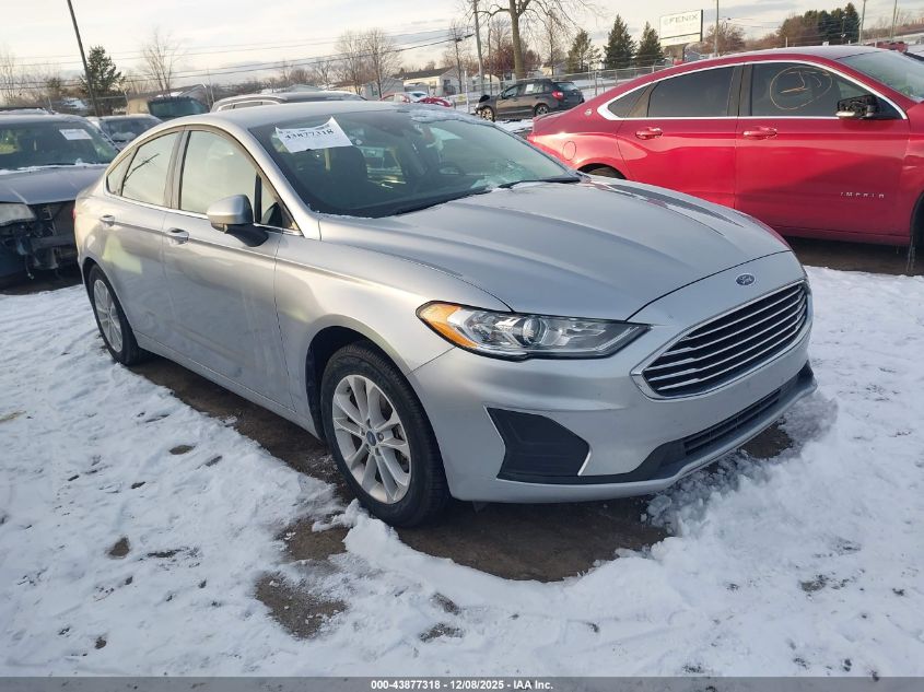 FORD FUSION SE