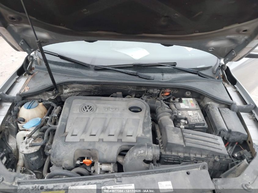 2014 Volkswagen Passat 2.0L Tdi Se VIN: 1VWBN7A35EC017181 Lot: 43877384