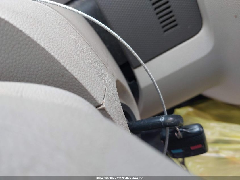 2008 Ford Escape Xlt VIN: 1FMCU03ZX8KC72854 Lot: 43877407