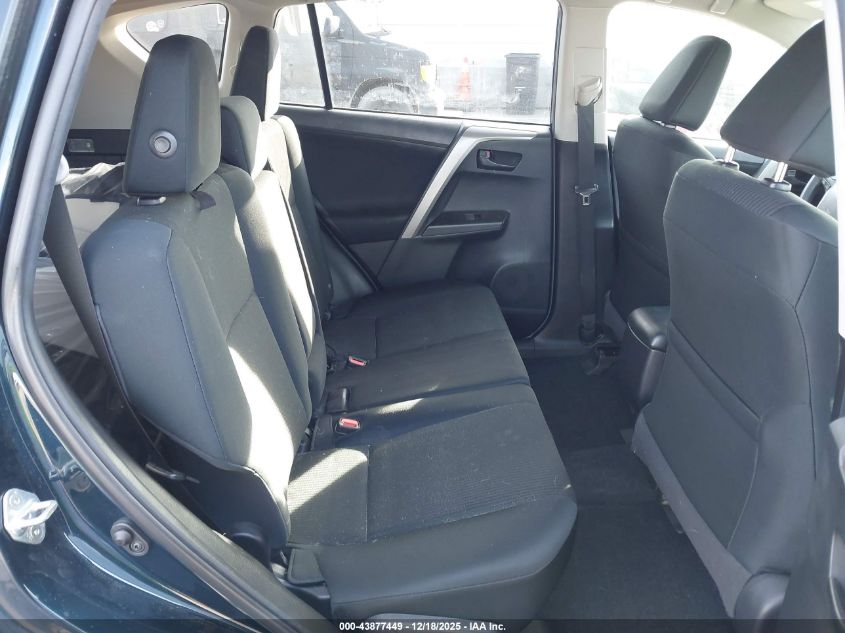 2018 Toyota Rav4 Le VIN: 2T3ZFREV2JW435517 Lot: 43877449