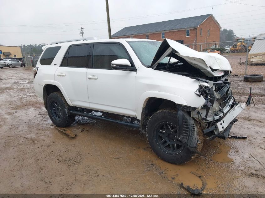 TOYOTA 4RUNNER SR5 PREMIUM