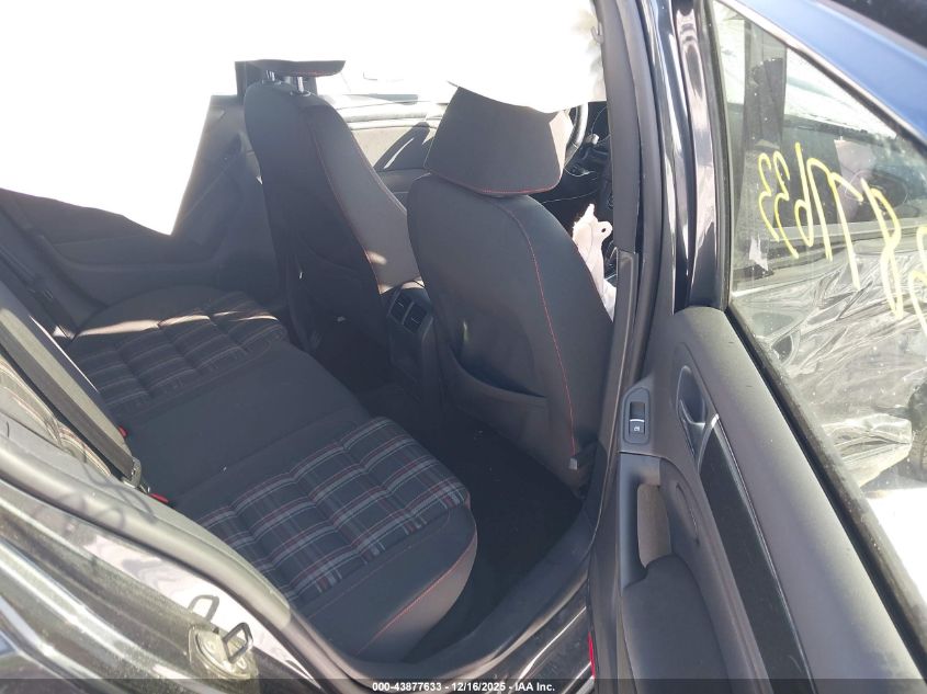 2012 Volkswagen Gti 4-Door VIN: WVWHD7AJ0CW175423 Lot: 43877633