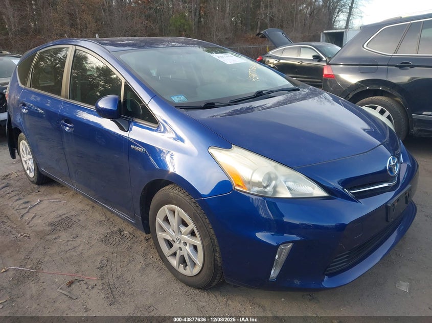 JTDZN3EU8C3023003 2012 Toyota Prius V Three auction photo 1