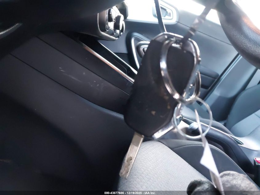 2022 Kia Soul Lx VIN: KNDJ23AU3N7830035 Lot: 43877686