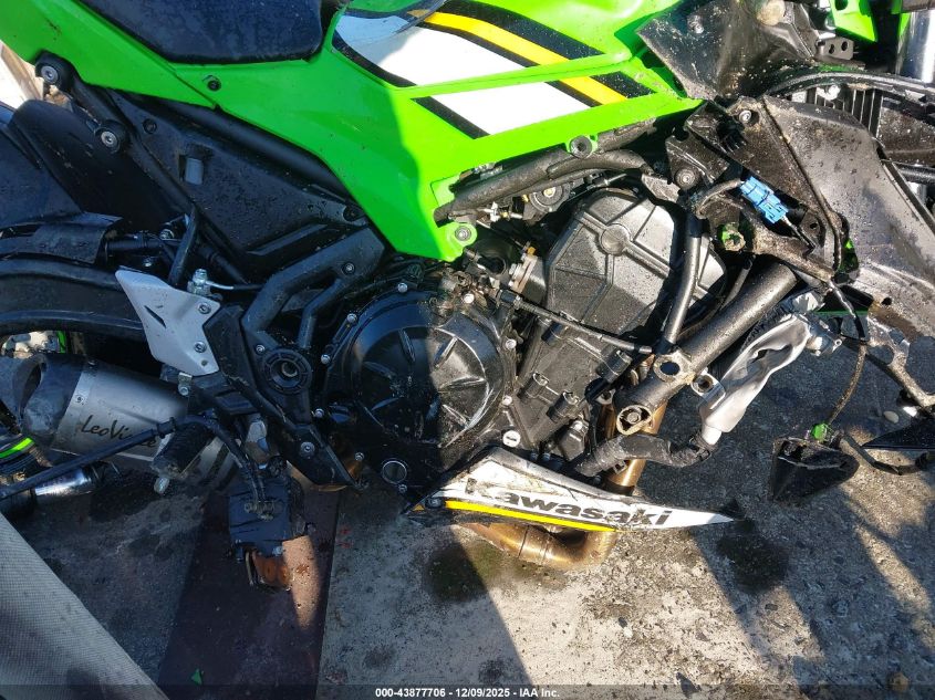 2025 Kawasaki Ex650 P VIN: ML5EXEP15SDAD7207 Lot: 43877706