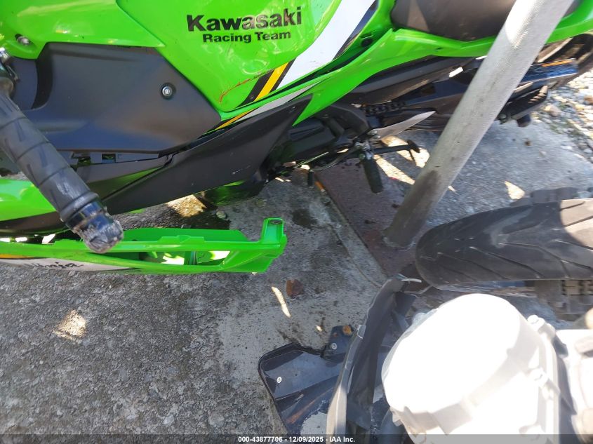 2025 Kawasaki Ex650 P VIN: ML5EXEP15SDAD7207 Lot: 43877706