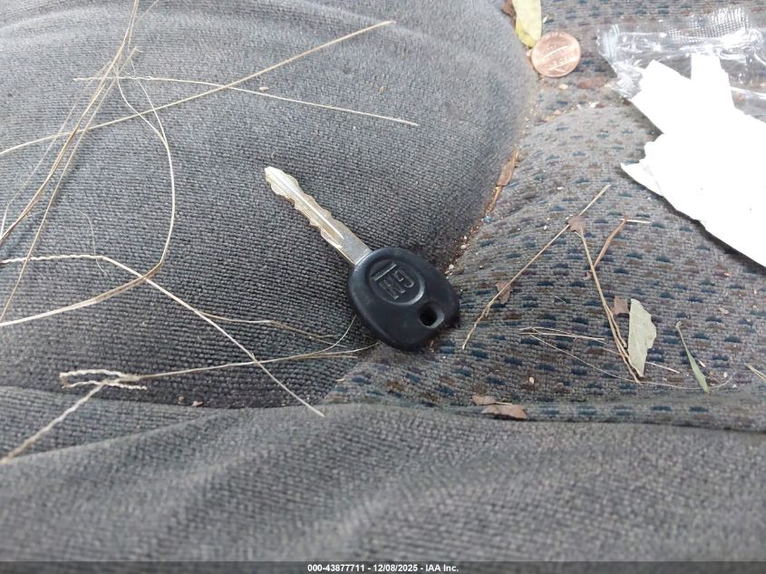 2004 Chevrolet Silverado 1500 Z71 VIN: 1GCEK19T54E211996 Lot: 43877711