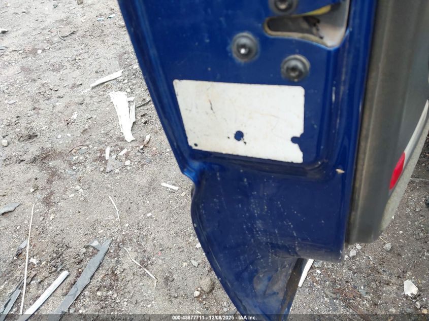 2004 Chevrolet Silverado 1500 Z71 VIN: 1GCEK19T54E211996 Lot: 43877711