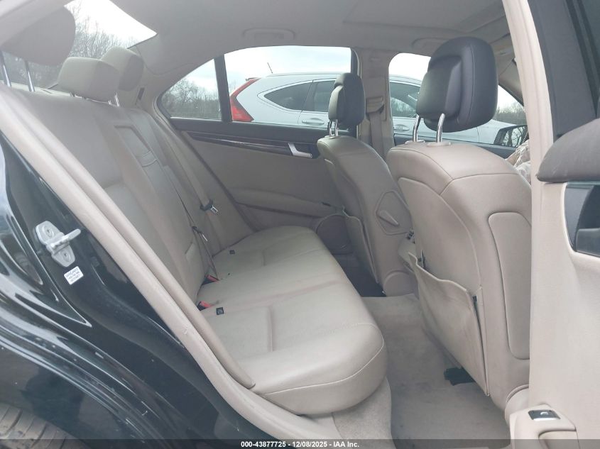 2012 Mercedes-Benz C 250 Sport VIN: WDDGF4HB8CR217733 Lot: 43877725