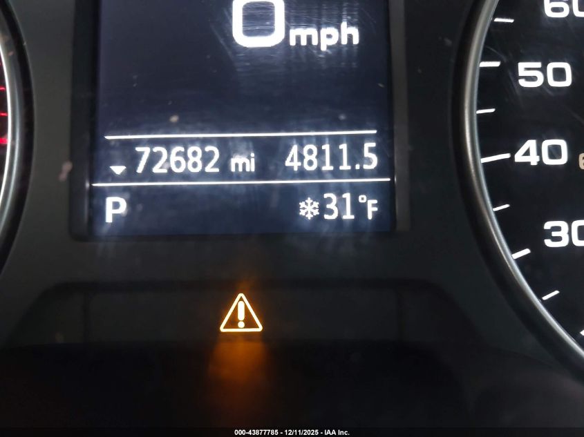 2018 Audi A3 2.0T Premium/2.0T Tech Premium VIN: WAUAUGFF0J1002935 Lot: 43877785