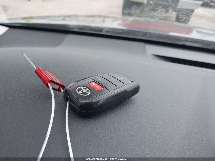 2025 Toyota Camry Le VIN: 4T1DAACK3SU593099 Lot: 43877836