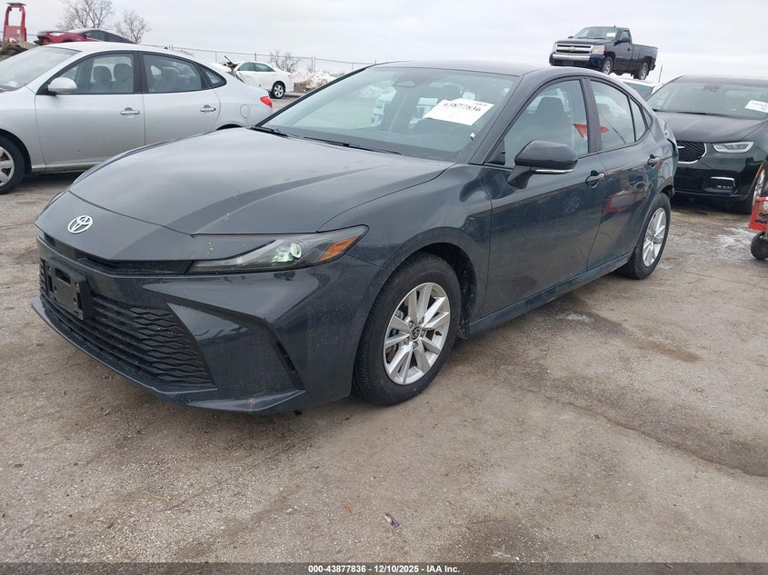 2025 Toyota Camry Le