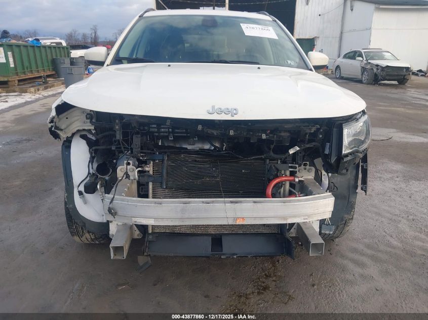 2019 Jeep Compass Latitude 4X4 VIN: 3C4NJDBBXKT704592 Lot: 43877860