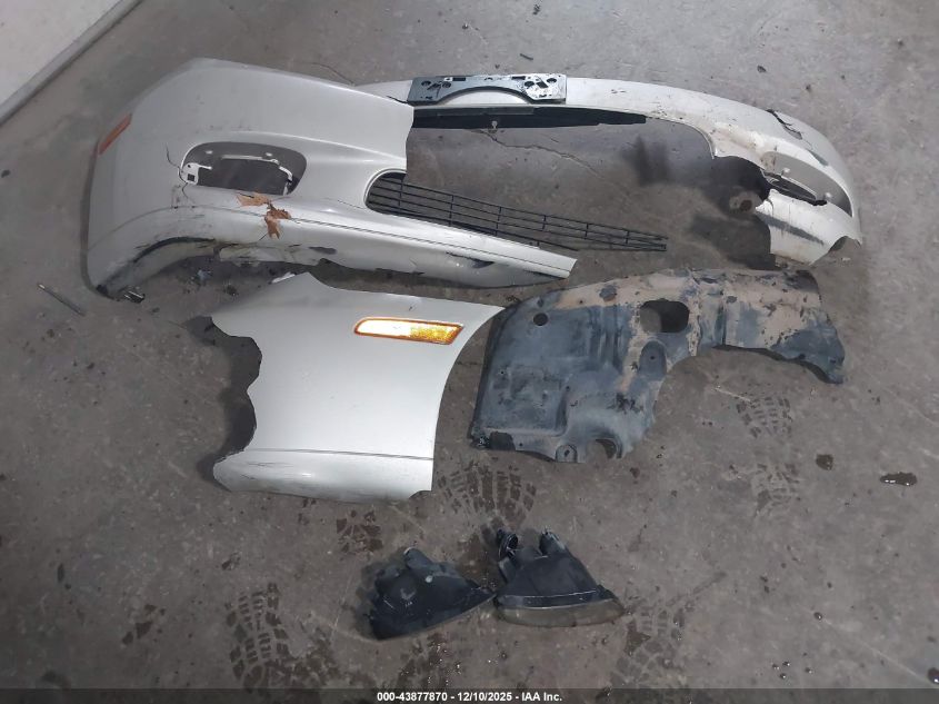 2003 Lexus Es 300 VIN: JTHBF30G230147204 Lot: 43877870