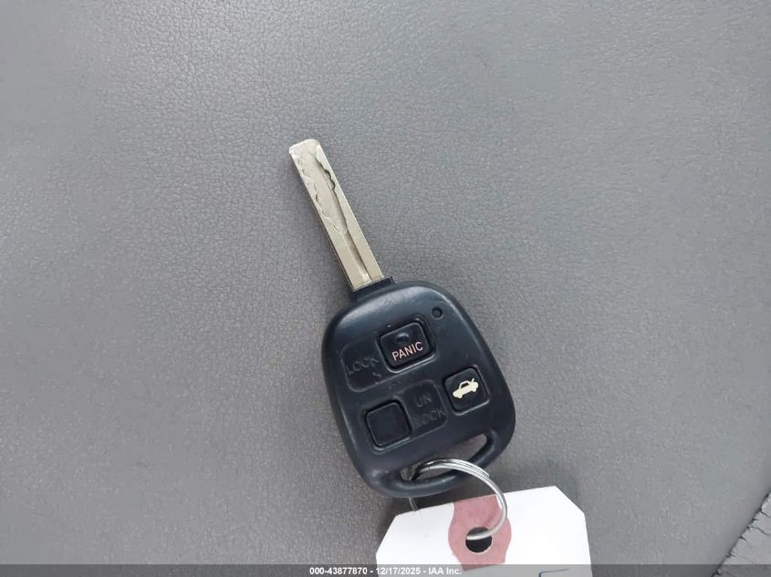 2003 Lexus Es 300 VIN: JTHBF30G230147204 Lot: 43877870