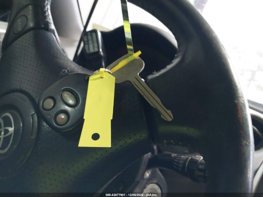 2000 Toyota Celica Gts VIN: JTDDY32T5Y0035471 Lot: 43877901