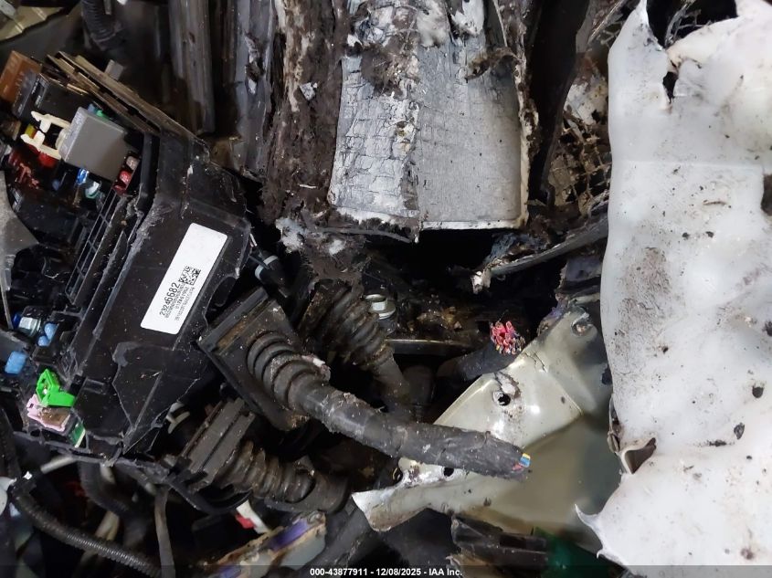 2019 Chevrolet Equinox Premier VIN: 3GNAXXEV0KS533806 Lot: 43877911