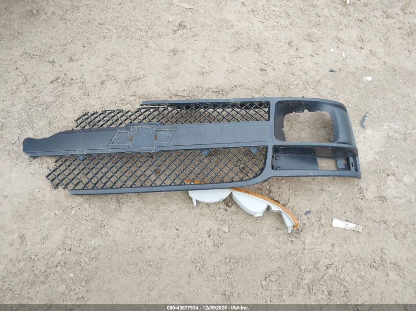 2008 Chevrolet Express Work Van VIN: 1GCFG15X781104654 Lot: 43877934