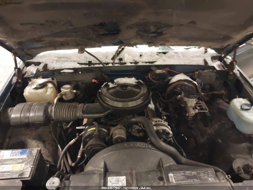 1992 GMC Sierra K1500 VIN: 2GTEK19K8N1534157 Lot: 43877947