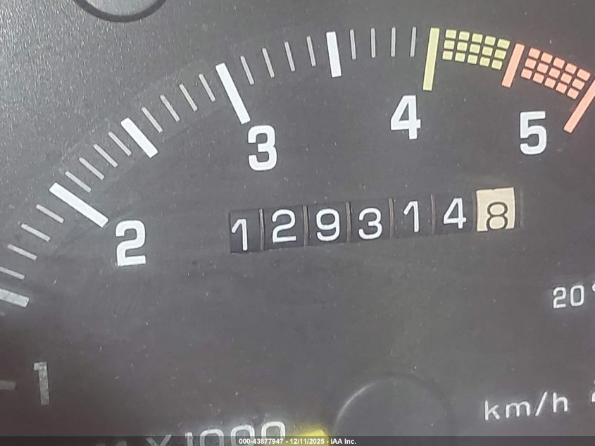 1992 GMC Sierra K1500 VIN: 2GTEK19K8N1534157 Lot: 43877947