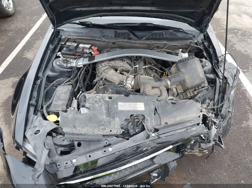 2014 Ford Mustang V6 Premium VIN: 1ZVBP8EM6E5205506 Lot: 43877958