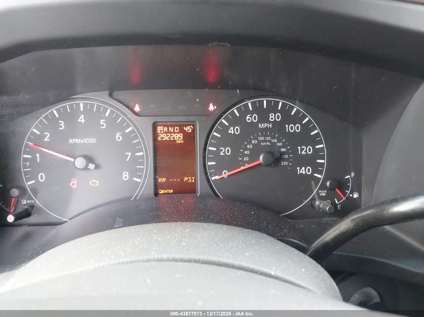 2017 Nissan Nv Cargo Nv2500 Hd Sv V6 VIN: 1N6BF0LYXHN810482 Lot: 43877973